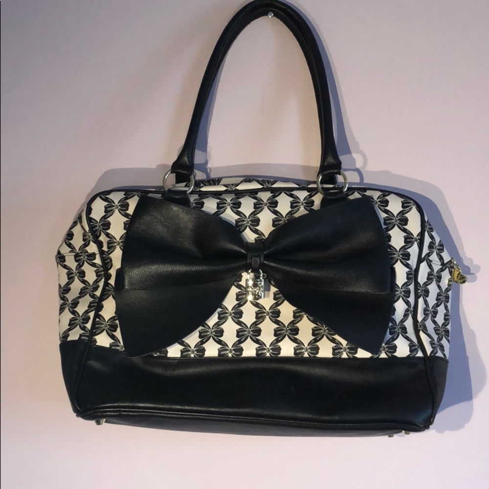 Large Betsy Johnson Overnight Bag